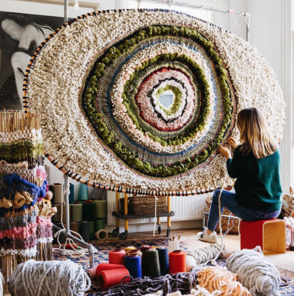 Dekorasi Dinding dengan Woven Art